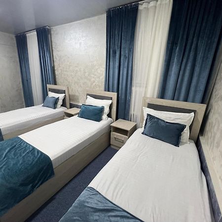 The Art Hotel Tachkent Extérieur photo