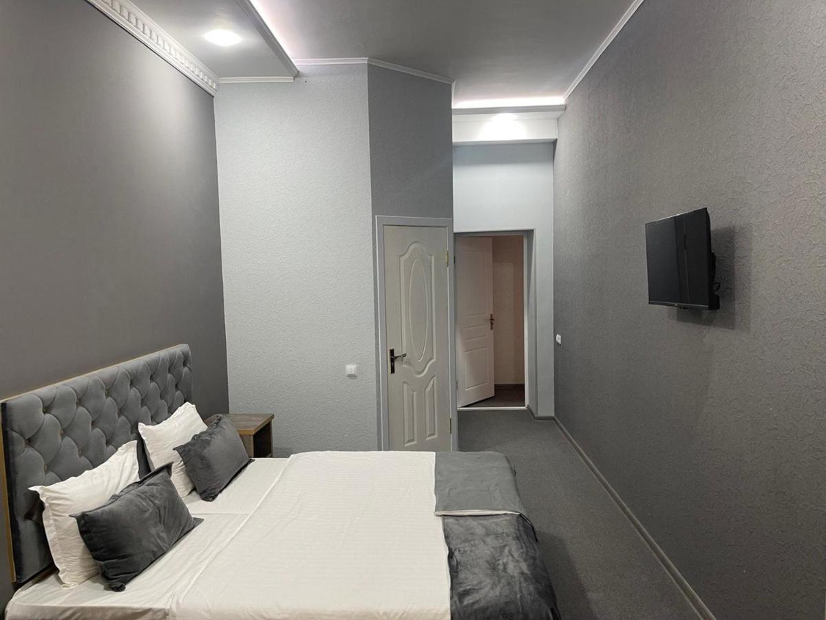 The Art Hotel Tachkent Extérieur photo