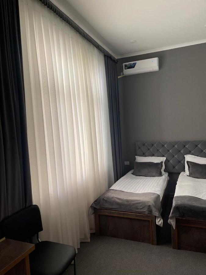 The Art Hotel Tachkent Extérieur photo